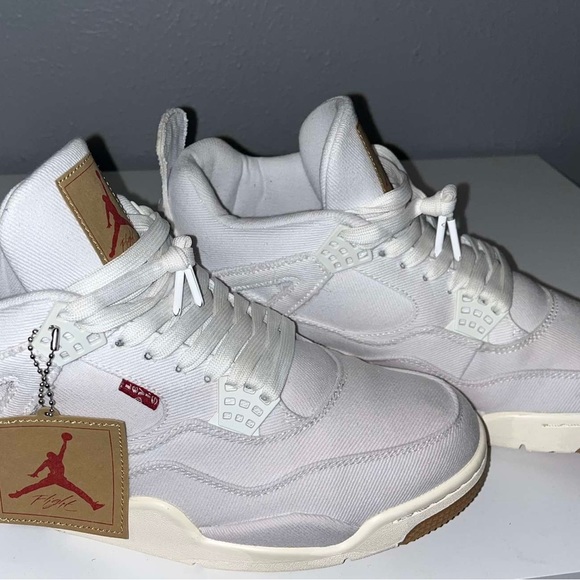 jordan levi 4’s - Picture 5 of 6
